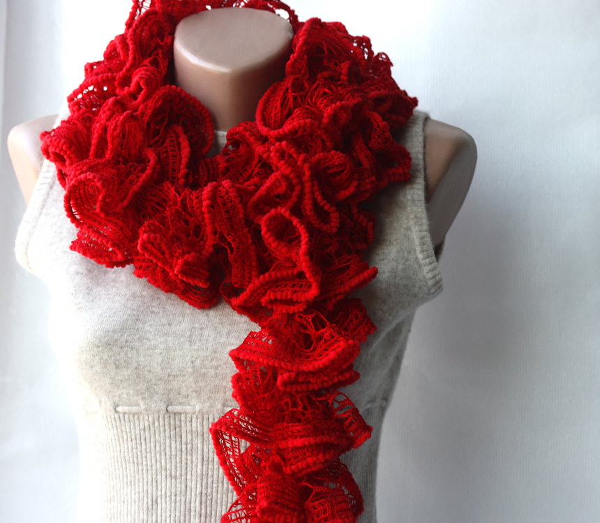 Red knit scarf Scarlet dark Lipstick red Winter fashion