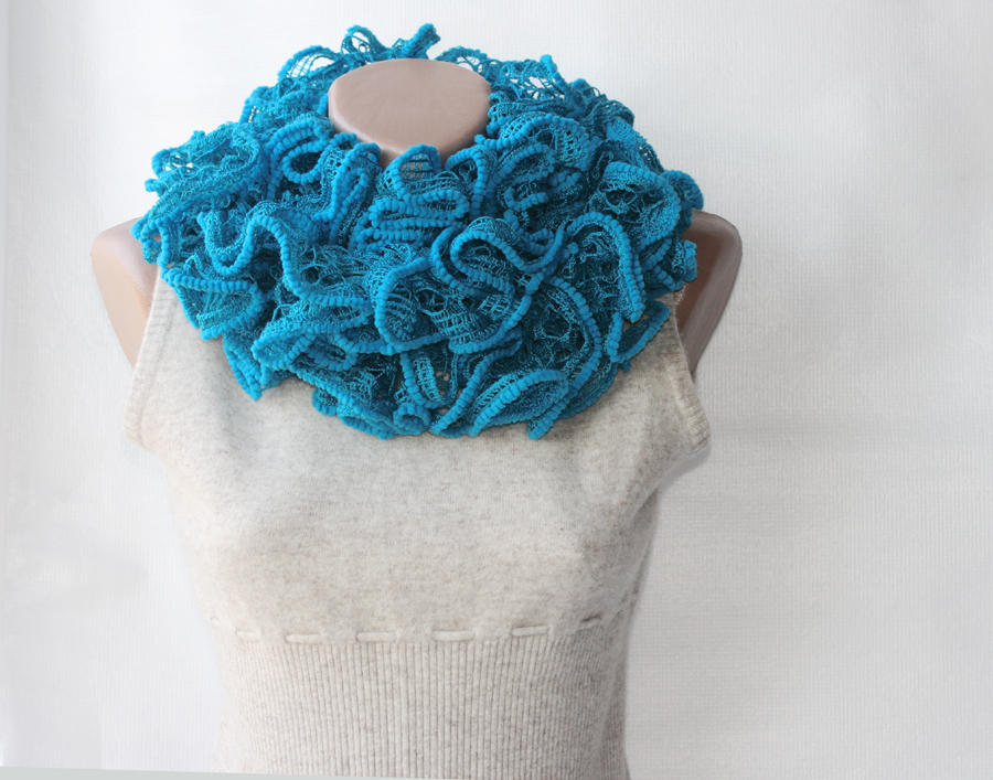 Turquoise knit scarf chunky azure blue winter fashion