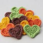 Crochet heart appliques in ..