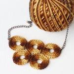 Crochet necklace brown rust..